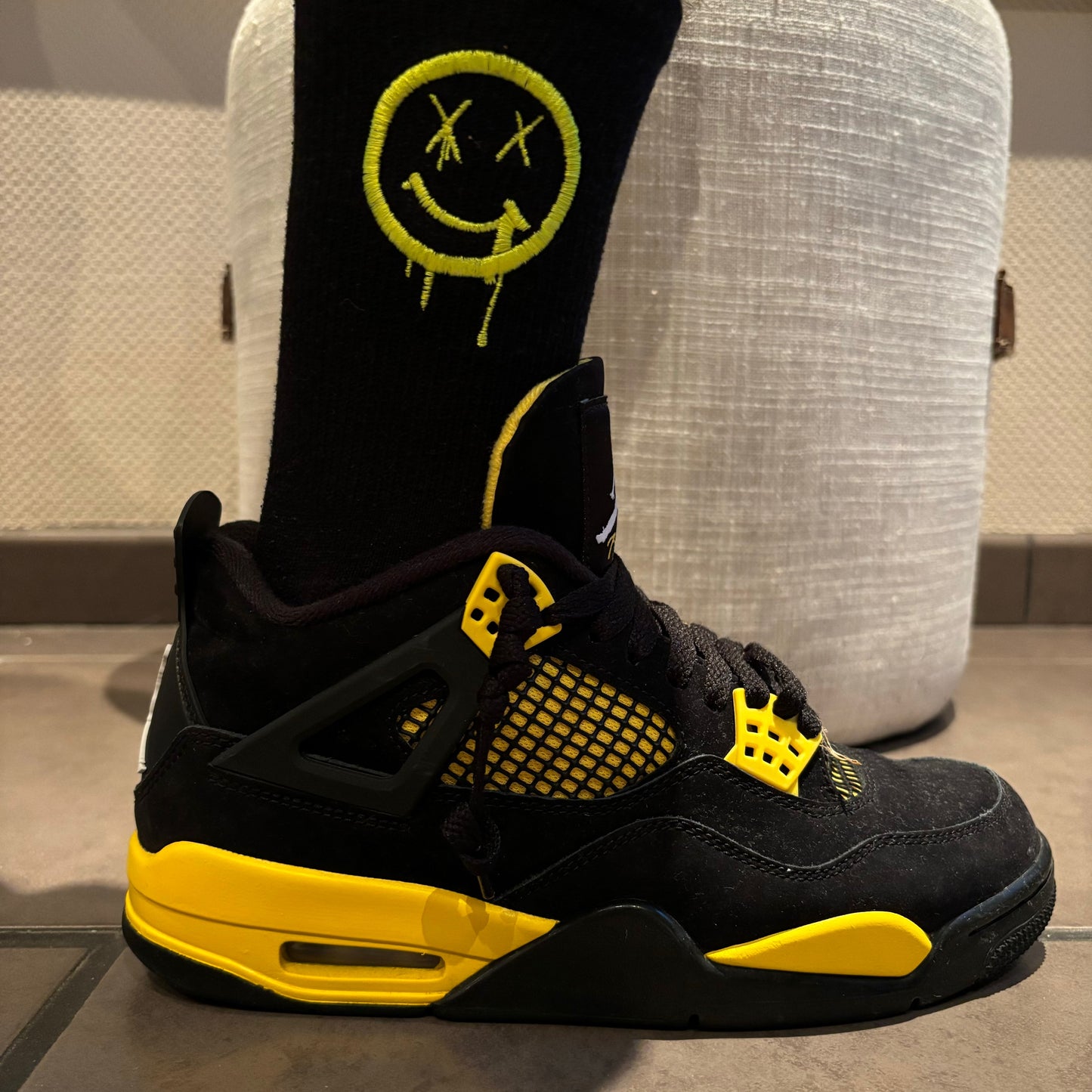 X-SMILEY SOCKS YELLOW