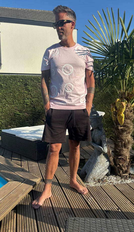 SMILEYS ON BABY PINK T-SHIRT